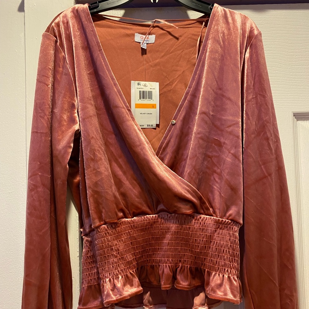 NWT Mauve Velvet Crush Blouse Q+A Los Angeles